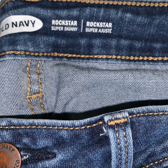 Distressed Skinny Jeans - Picture 4 of 4